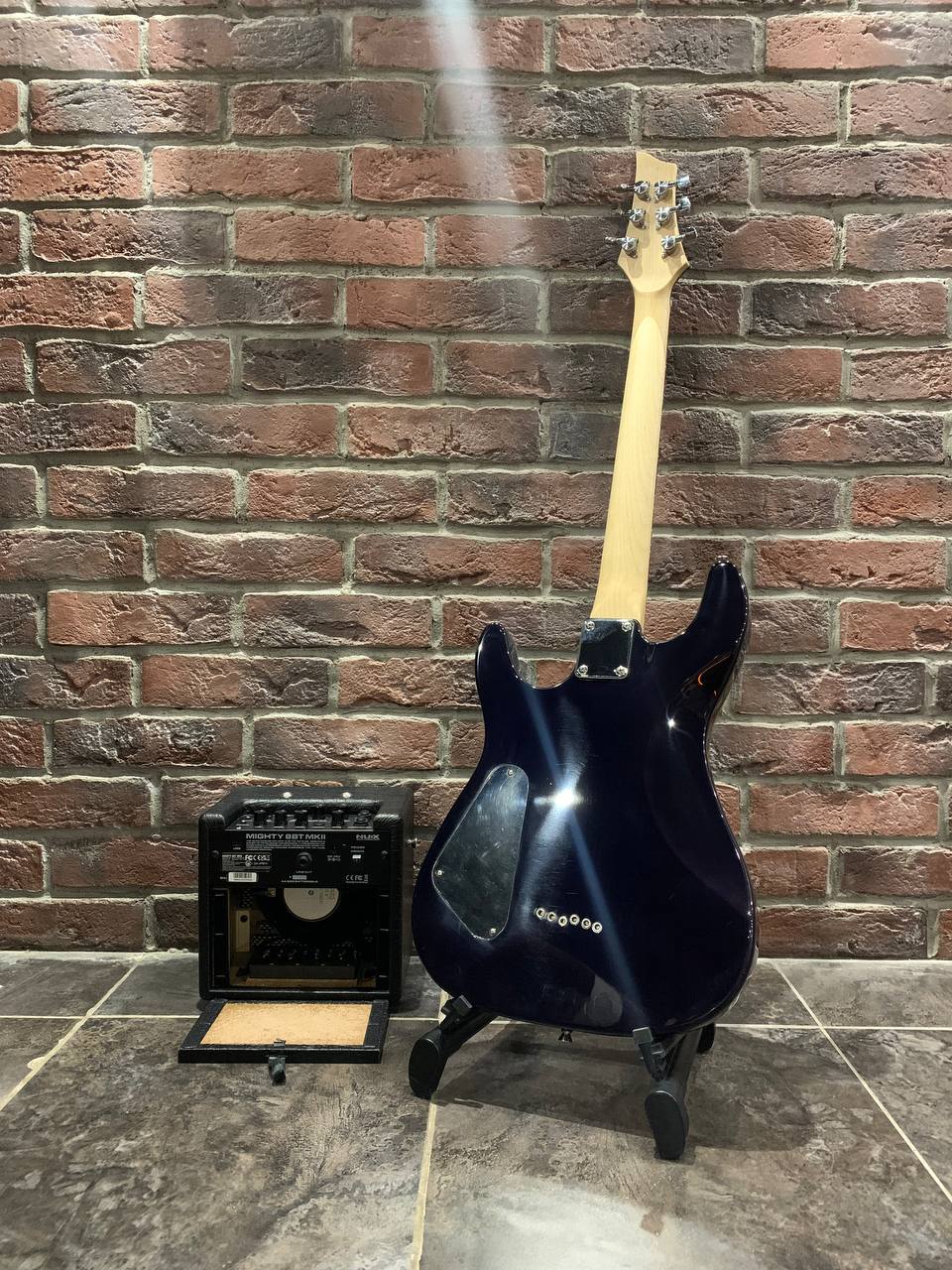 Электрогитара EMG Aion Violet ED + Комбик NUX MK2 - изображение 2
