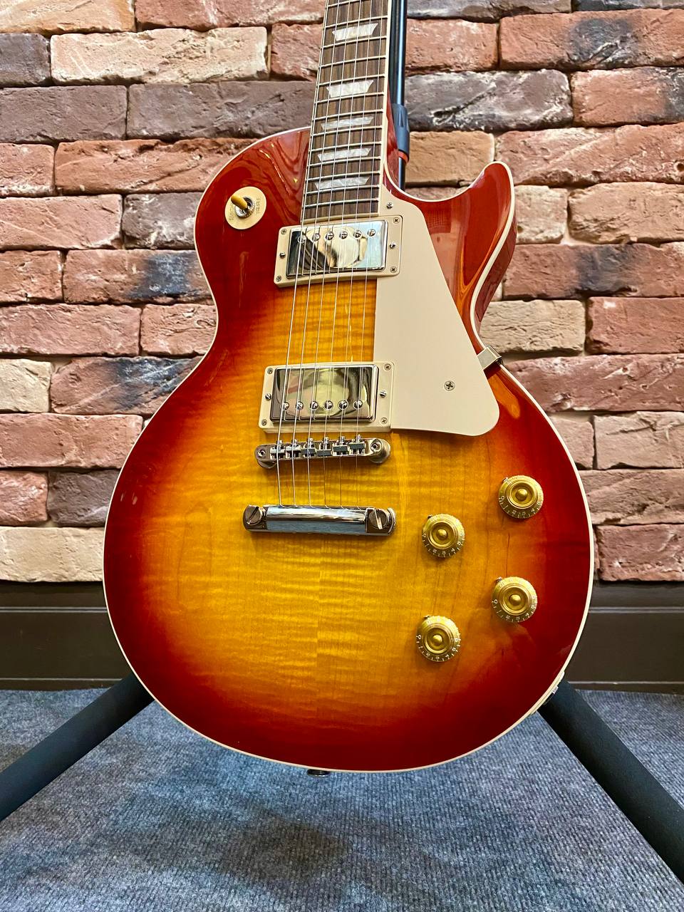 Электрогитара Gibson Les Paul Standard '60s Iced Tea USA - изображение 5