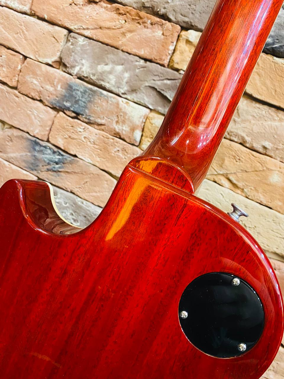 Электрогитара Gibson Les Paul Standard '60s Iced Tea USA - изображение 6