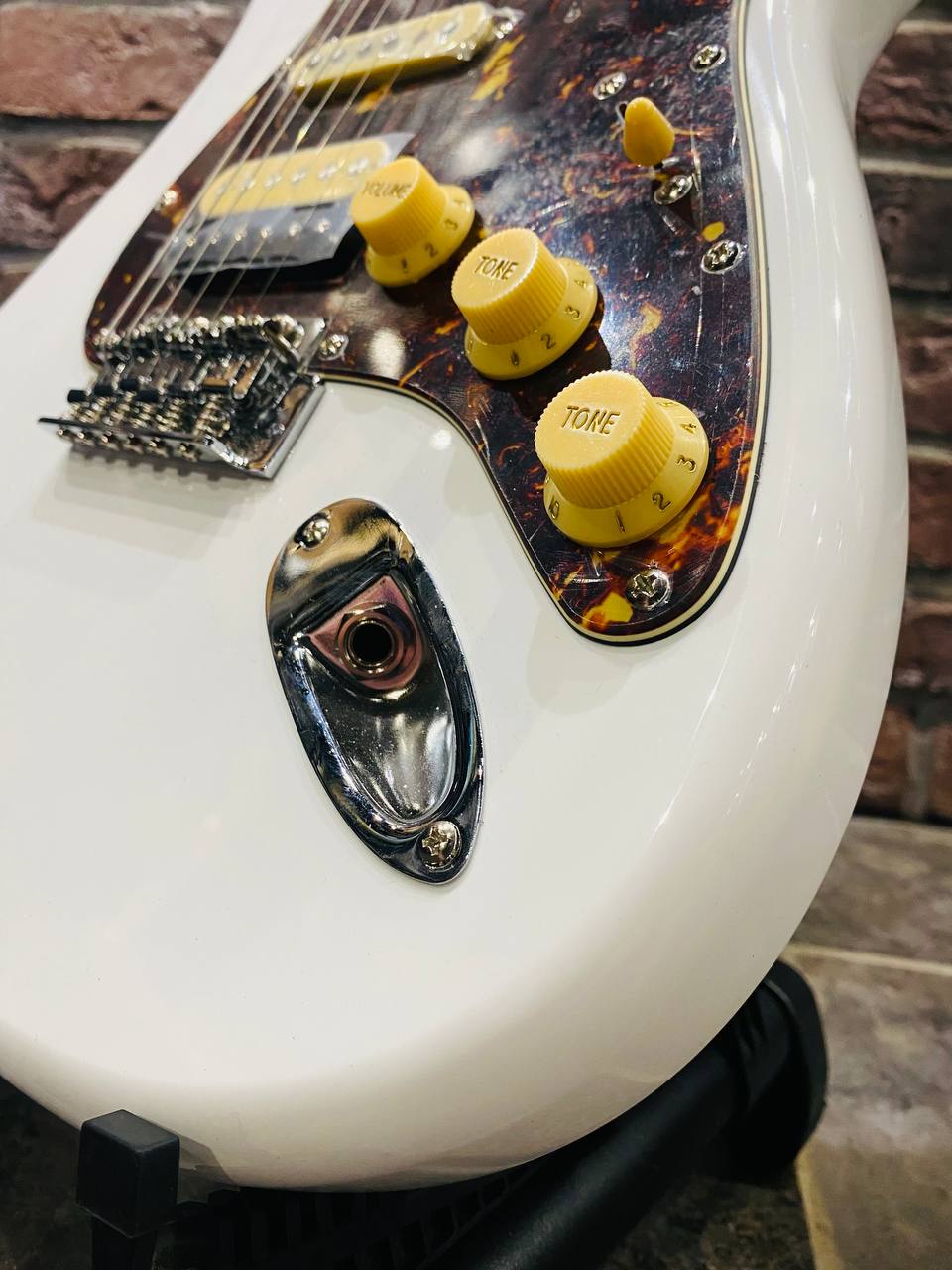 Электрогитара Vintage Stratocaster (Аналог Fender) - изображение 4