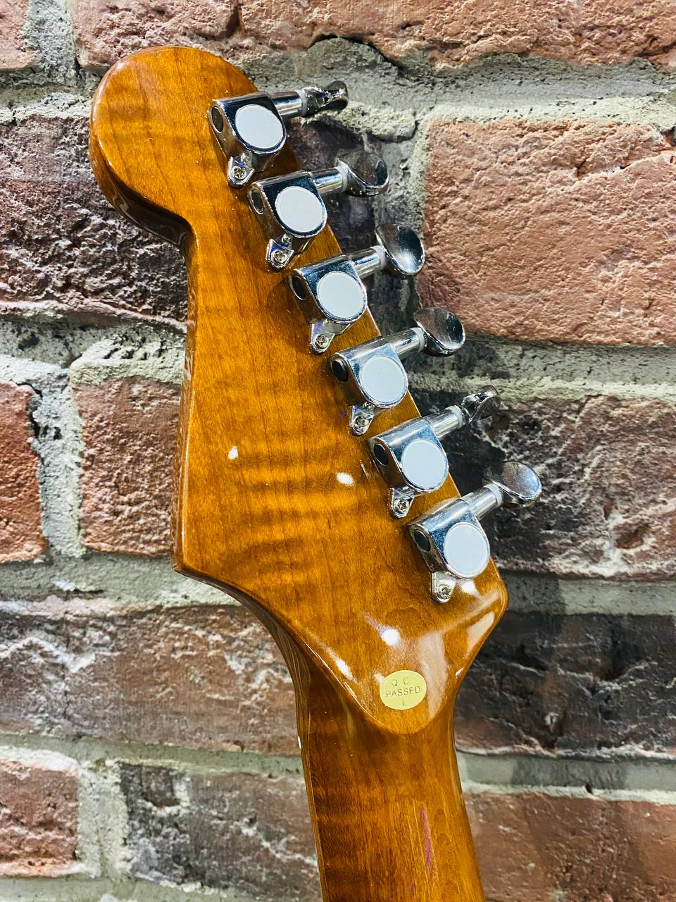 Электрогитара Vintage Stratocaster (Аналог Fender) - изображение 7