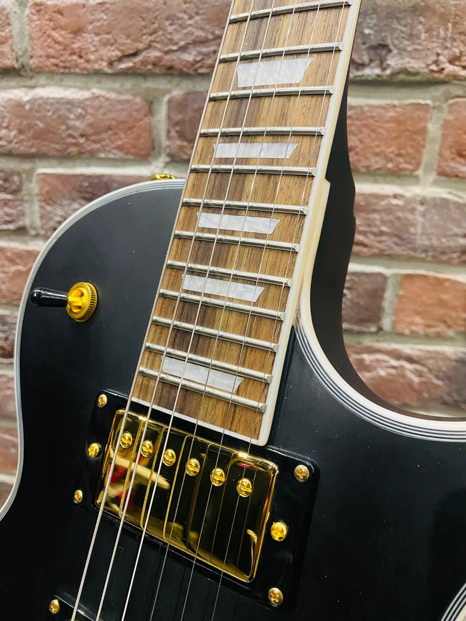 Электрогитара Les Paul Magna (Floyd Rose Edition) - изображение 3