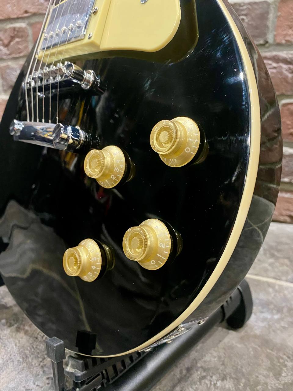 Электрогитара Les Paul HH Black Classic - изображение 4