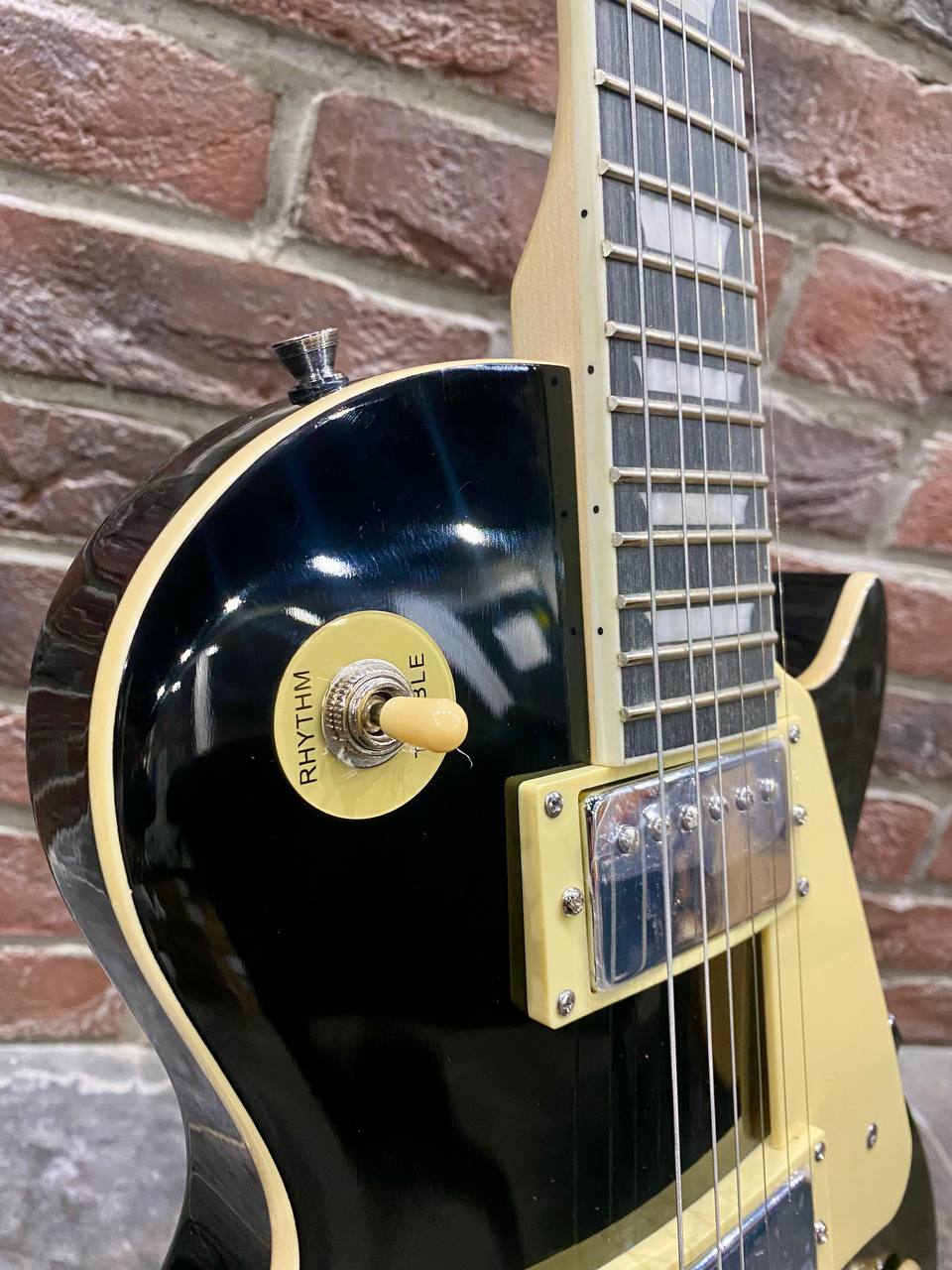 Электрогитара Les Paul HH Black Classic - изображение 5