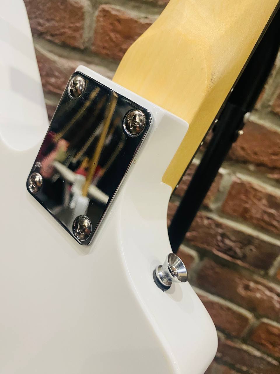 Электрогитара Explorer - изображение 9