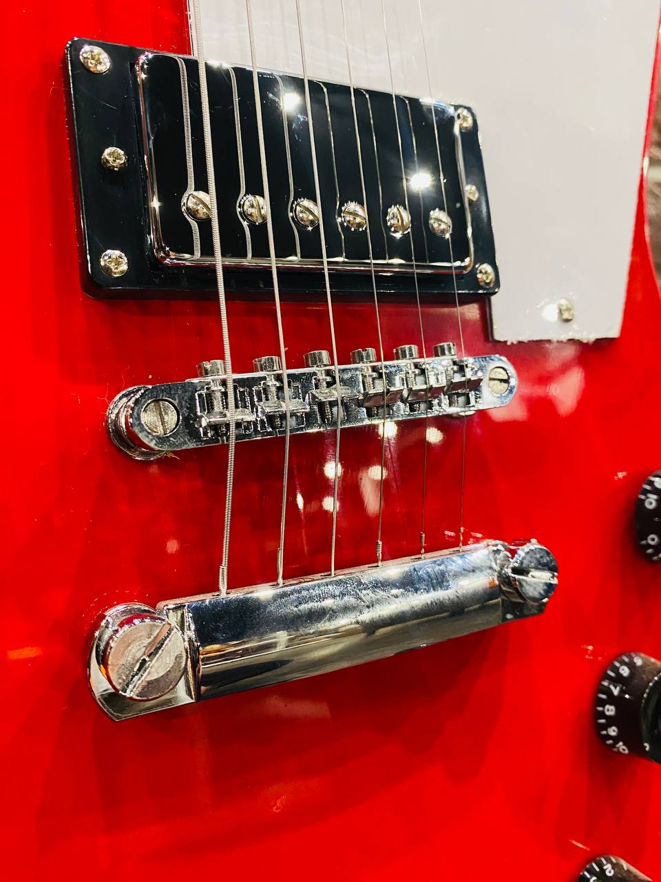 Электрогитара Explorer RD Edition - изображение 2