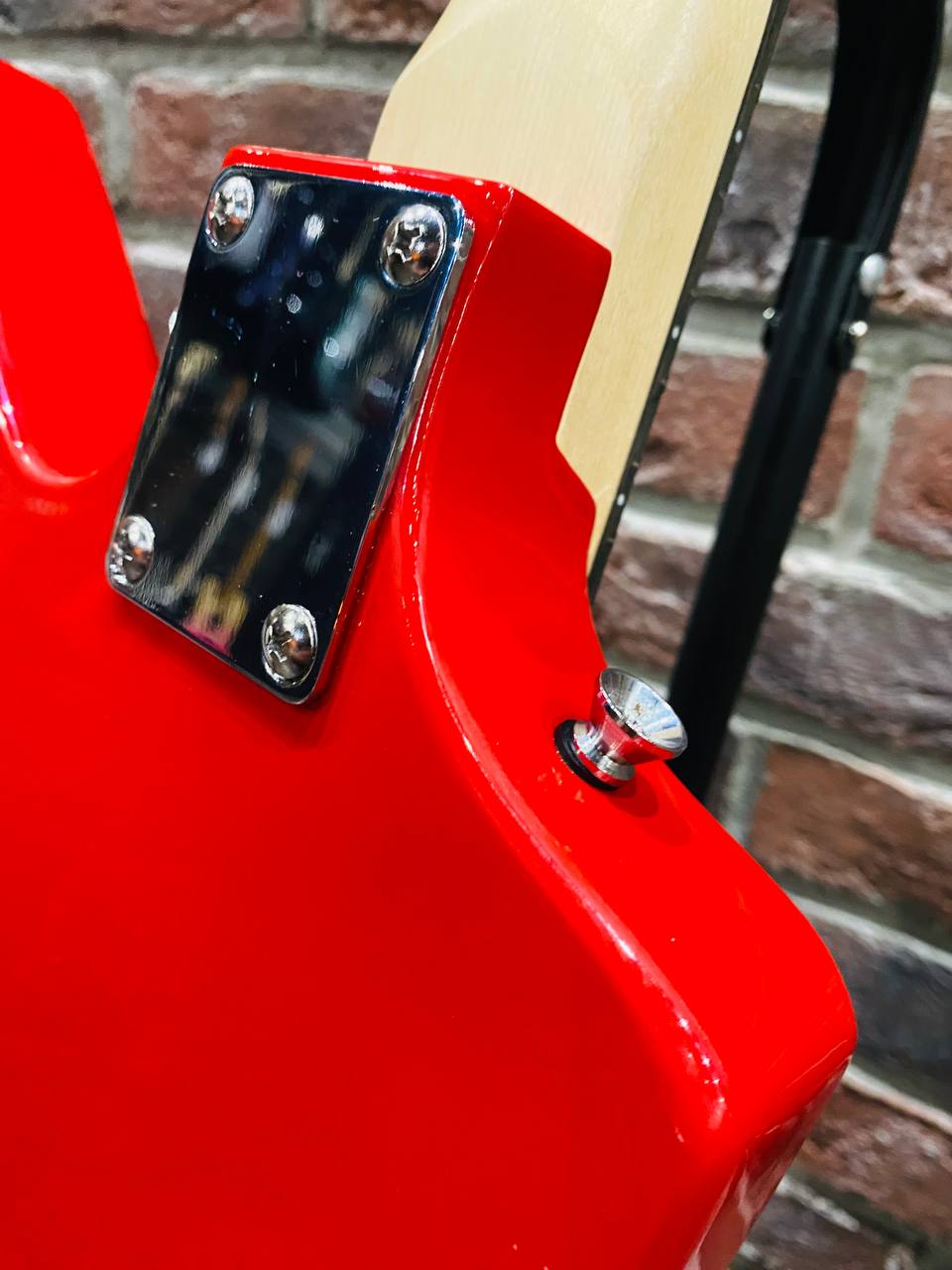 Электрогитара Explorer RD Edition - изображение 8