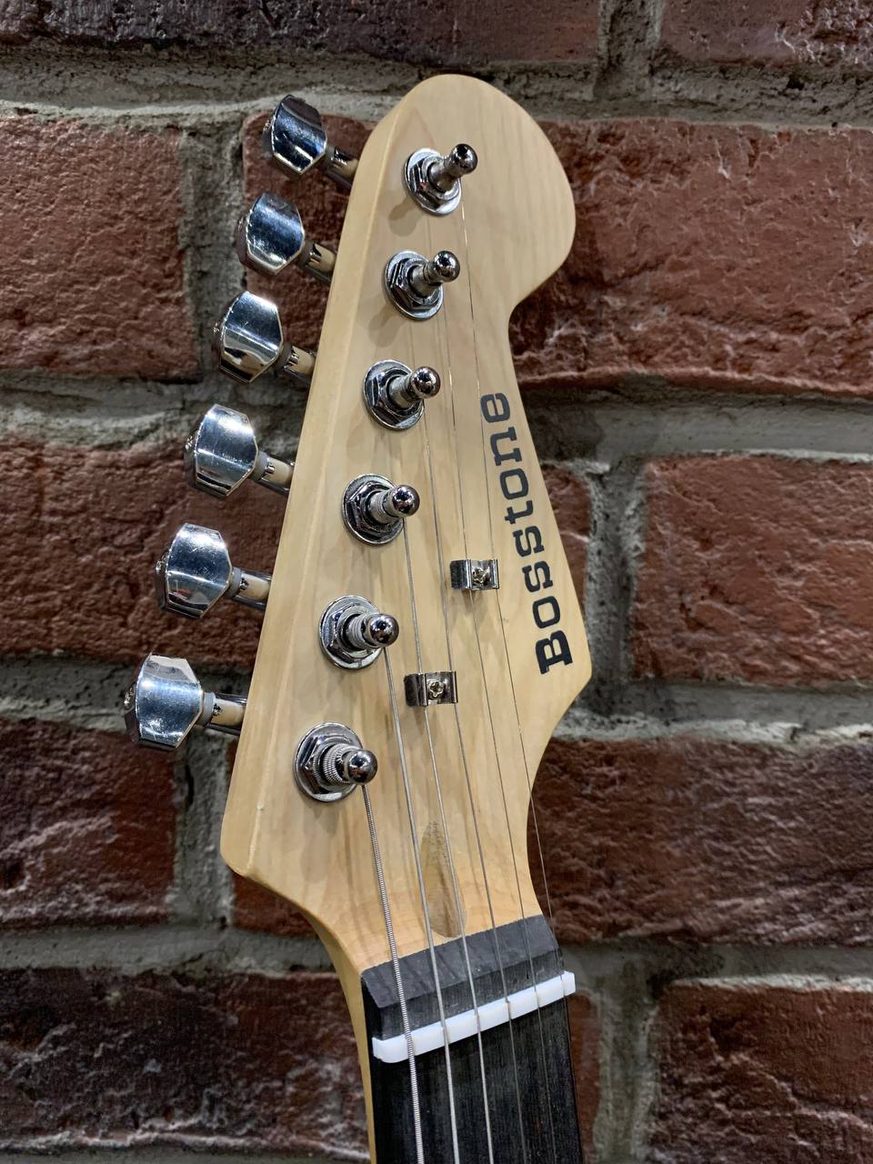 Электрогитара Stratocaster Sunburst HH - изображение 8