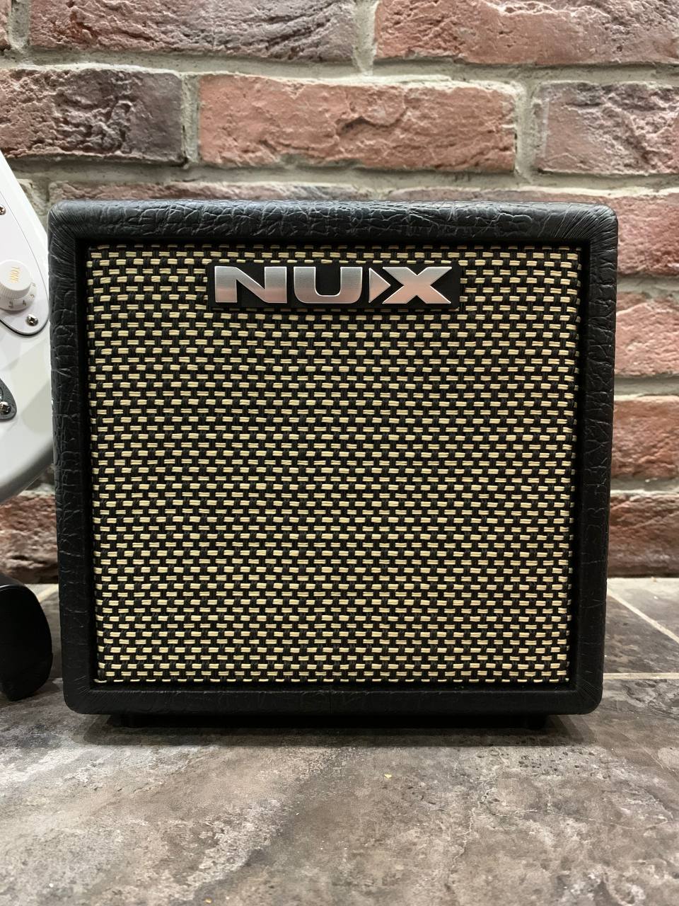 Электрогитара под Fender + Цифровой Комбик NUX Mark 2 (комплект) - изображение 5
