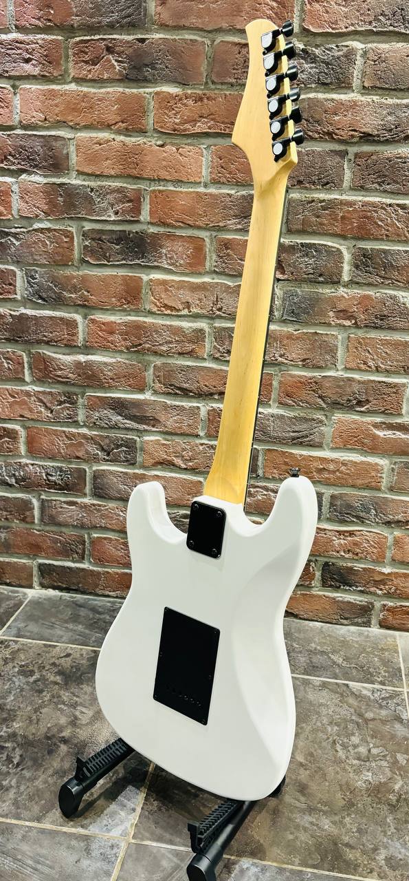 Электрогитара под Fender HSS Black Series - изображение 10