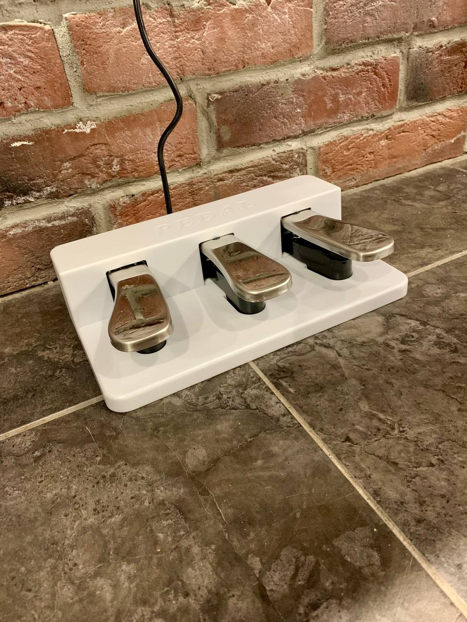 Цифровое Пианино для Музыкальной Школы Emily D-47 WH - изображение 6