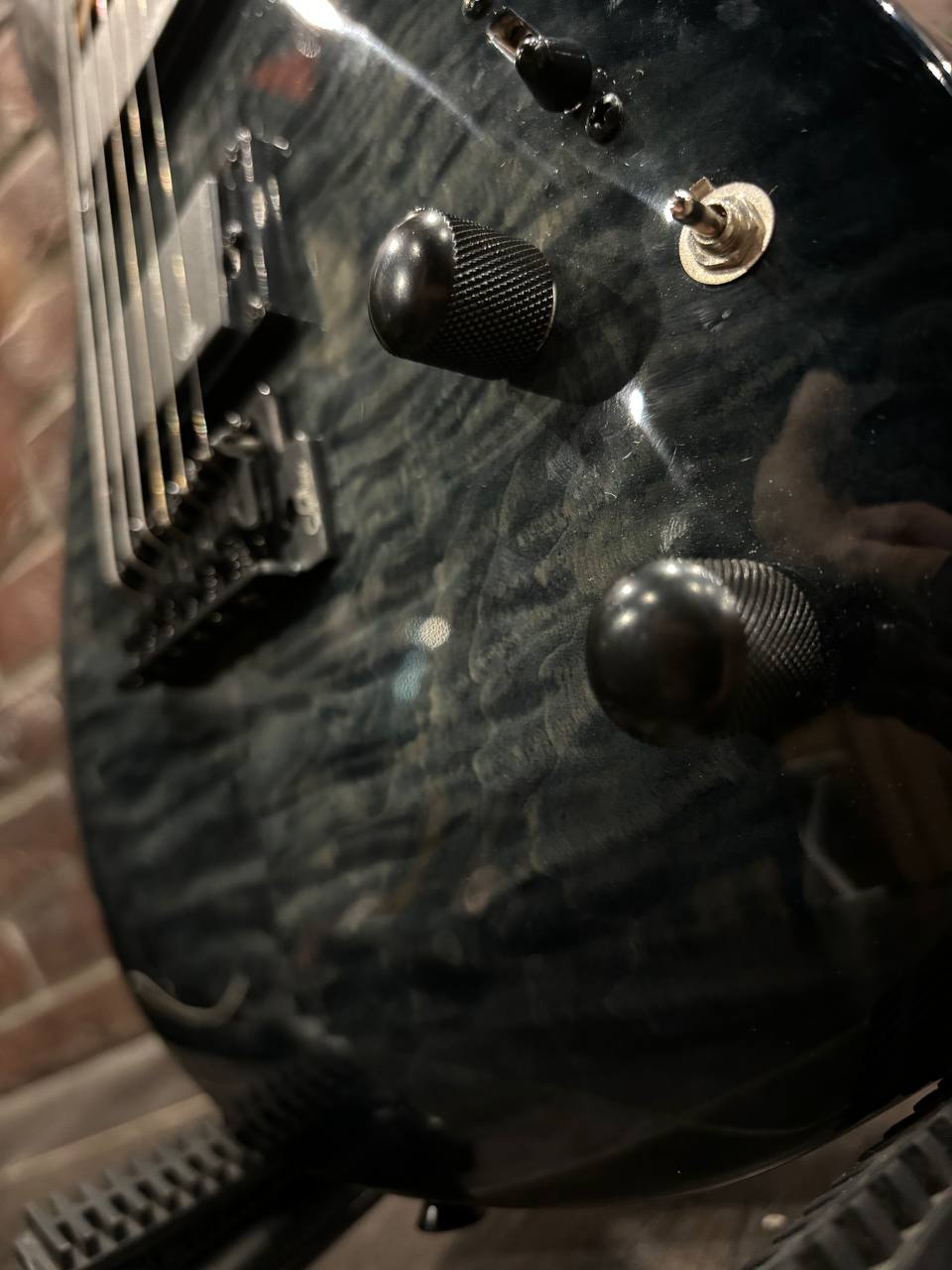 Электрогитара Sevilliana HH JOM-90-TPT BLACK BURST - изображение 3