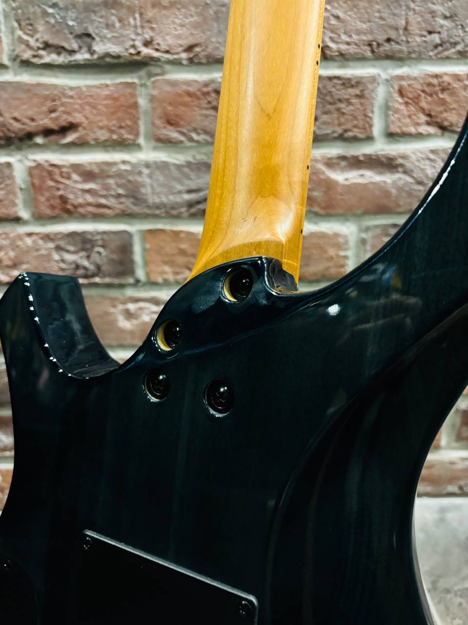 Электрогитара Sevilliana HH JOM-90-TPT BLACK BURST - изображение 5