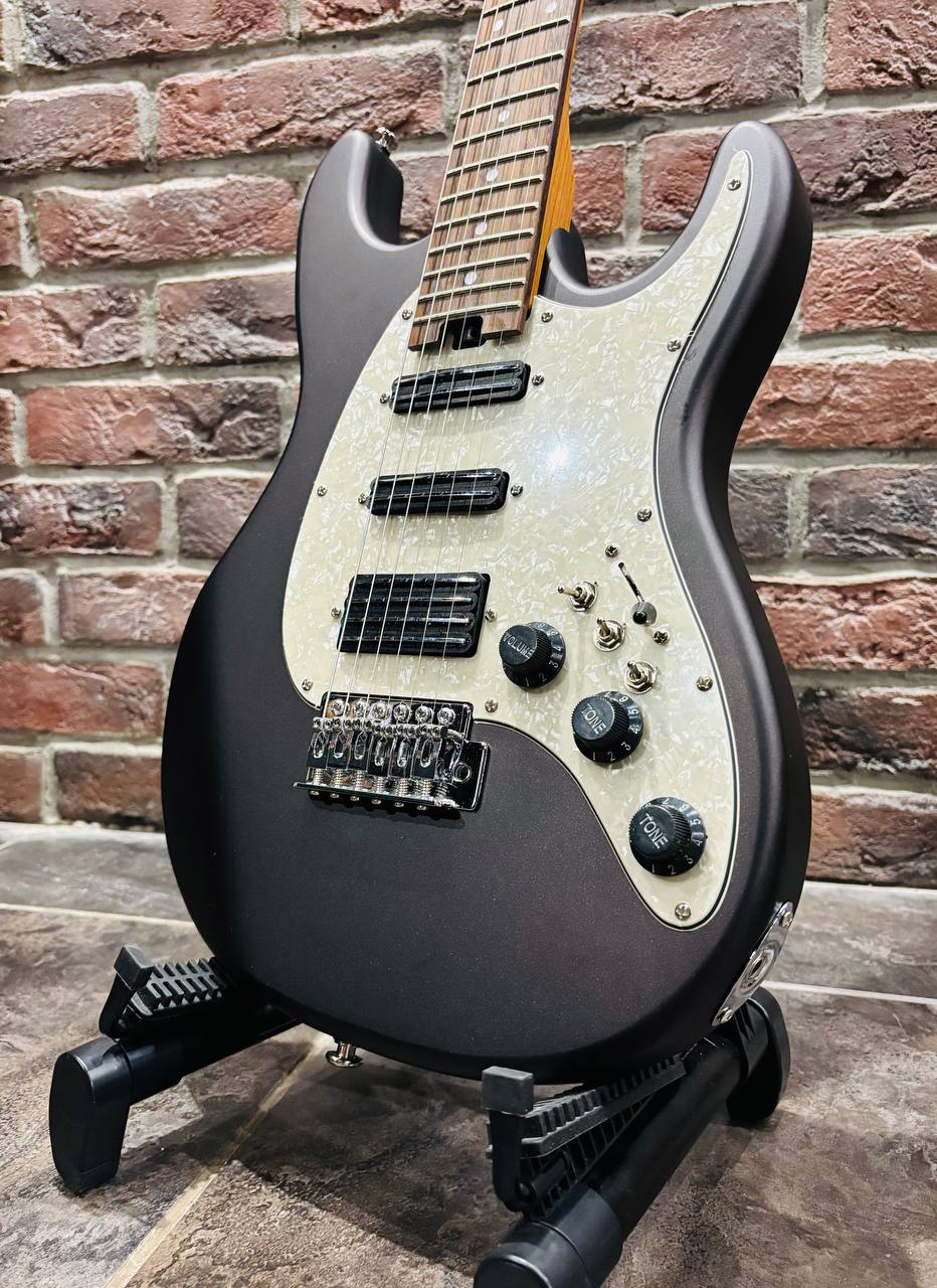 Электрогитара Grote HSS Stratocaster (Рельсовые Звучки с Отсечкой) - изображение 4