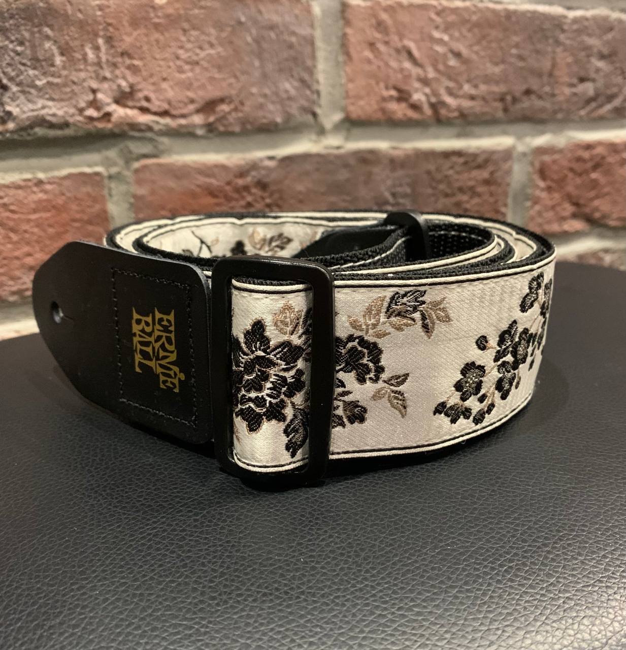 Гитарный Ремень Ernie Ball White Rose (USA) - изображение 4