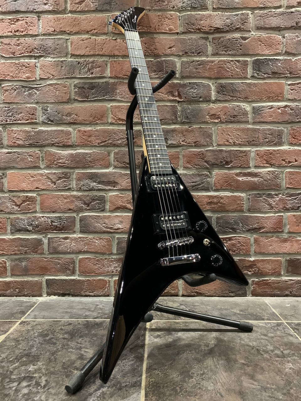 Электрогитара Caraya Черная Стрела HH - изображение 9