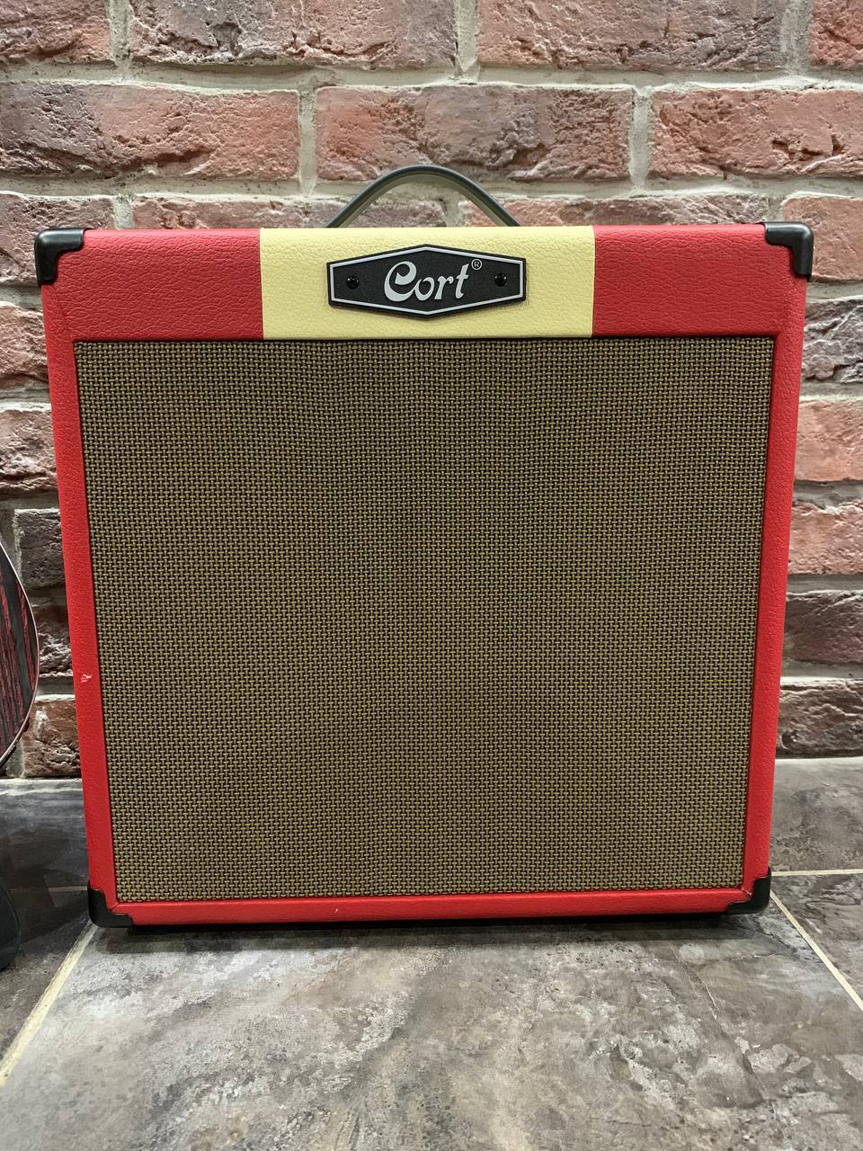 Электрогитара Cort KX-300 + Комбик Cort 30 ват (Индонезия) - изображение 5