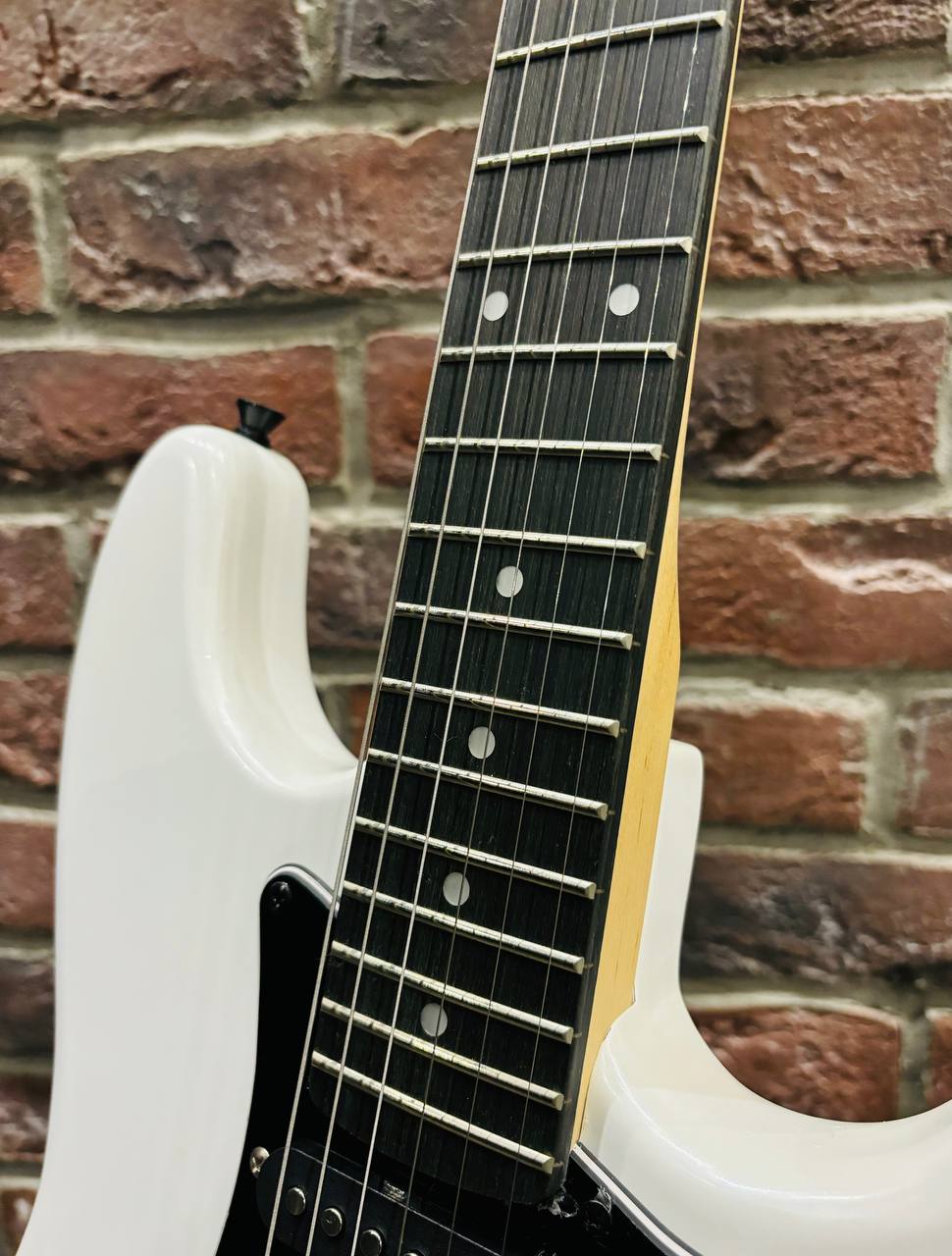 Электрогитара под Fender для Начинающих c Комбоусилителем (комплект) - изображение 5