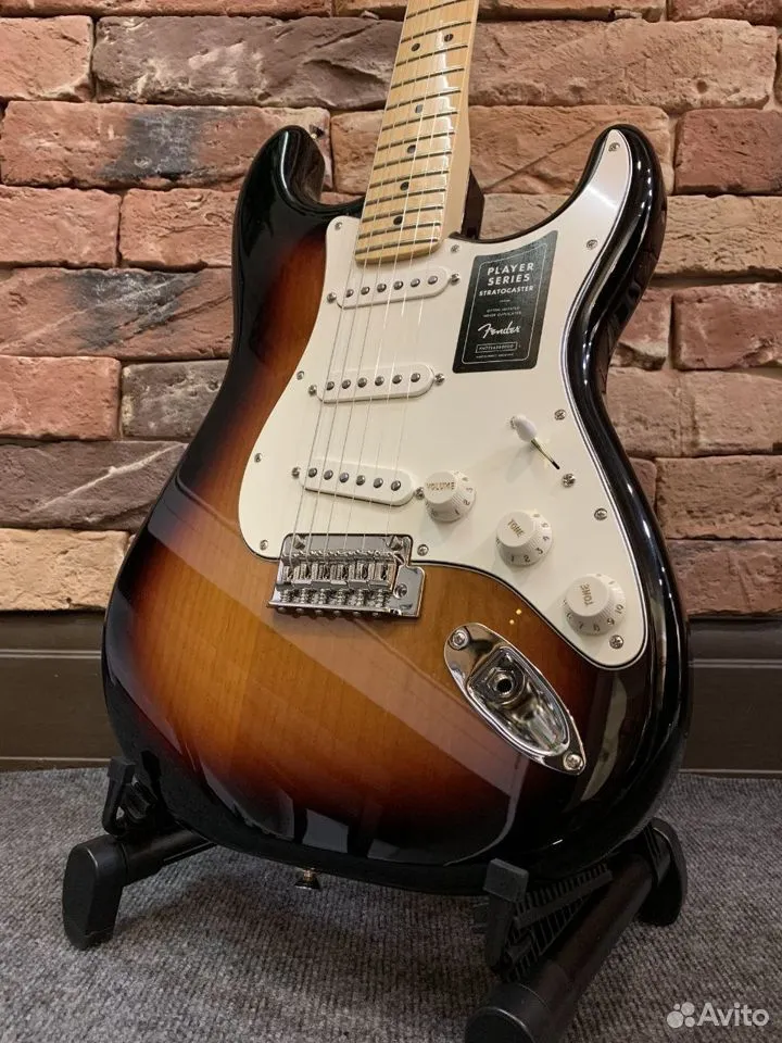 Электрогитара Fender Player Stratocaster MN
