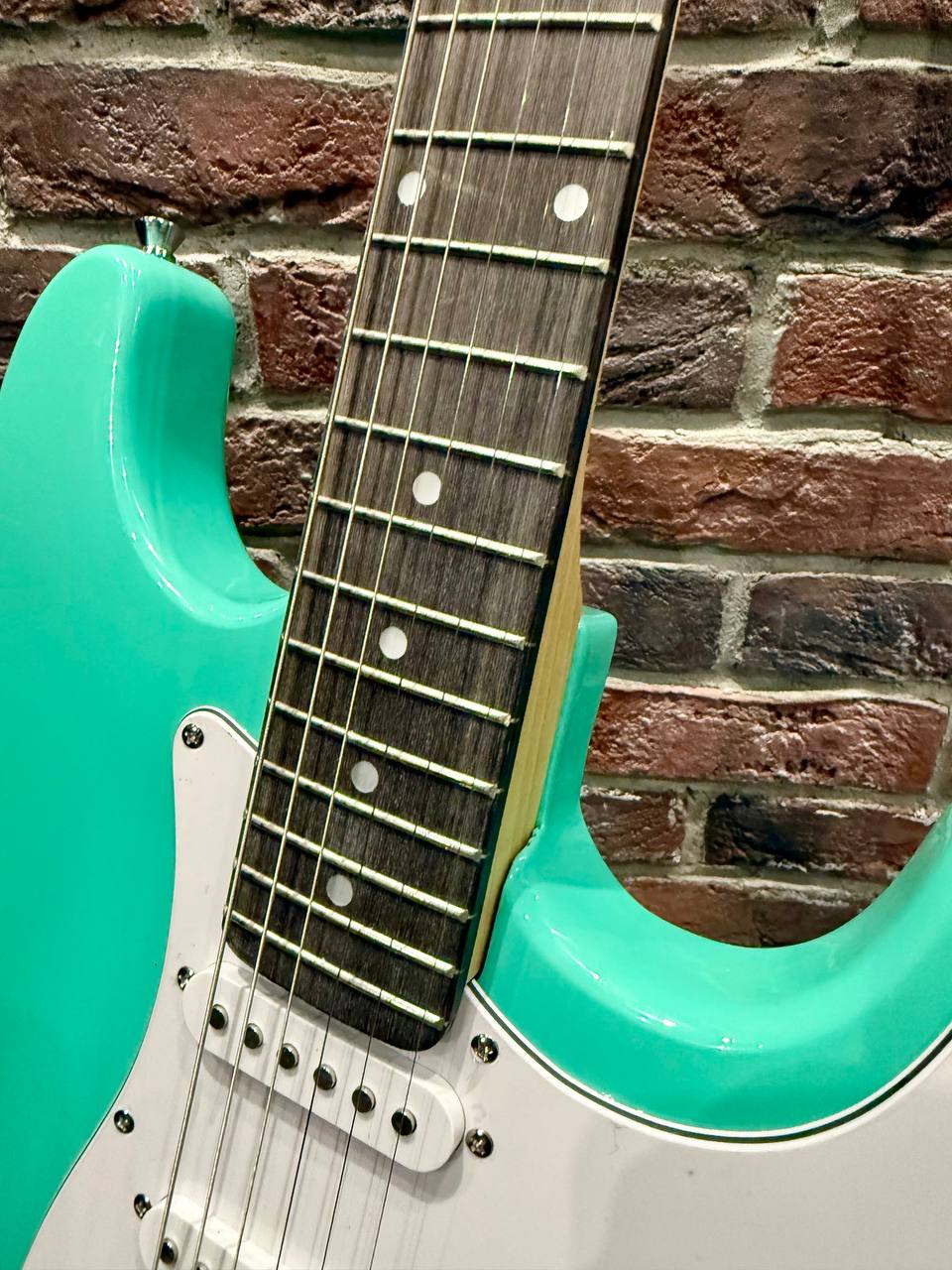 Электрогитара Stratocaster SSS для Начинающих - изображение 4