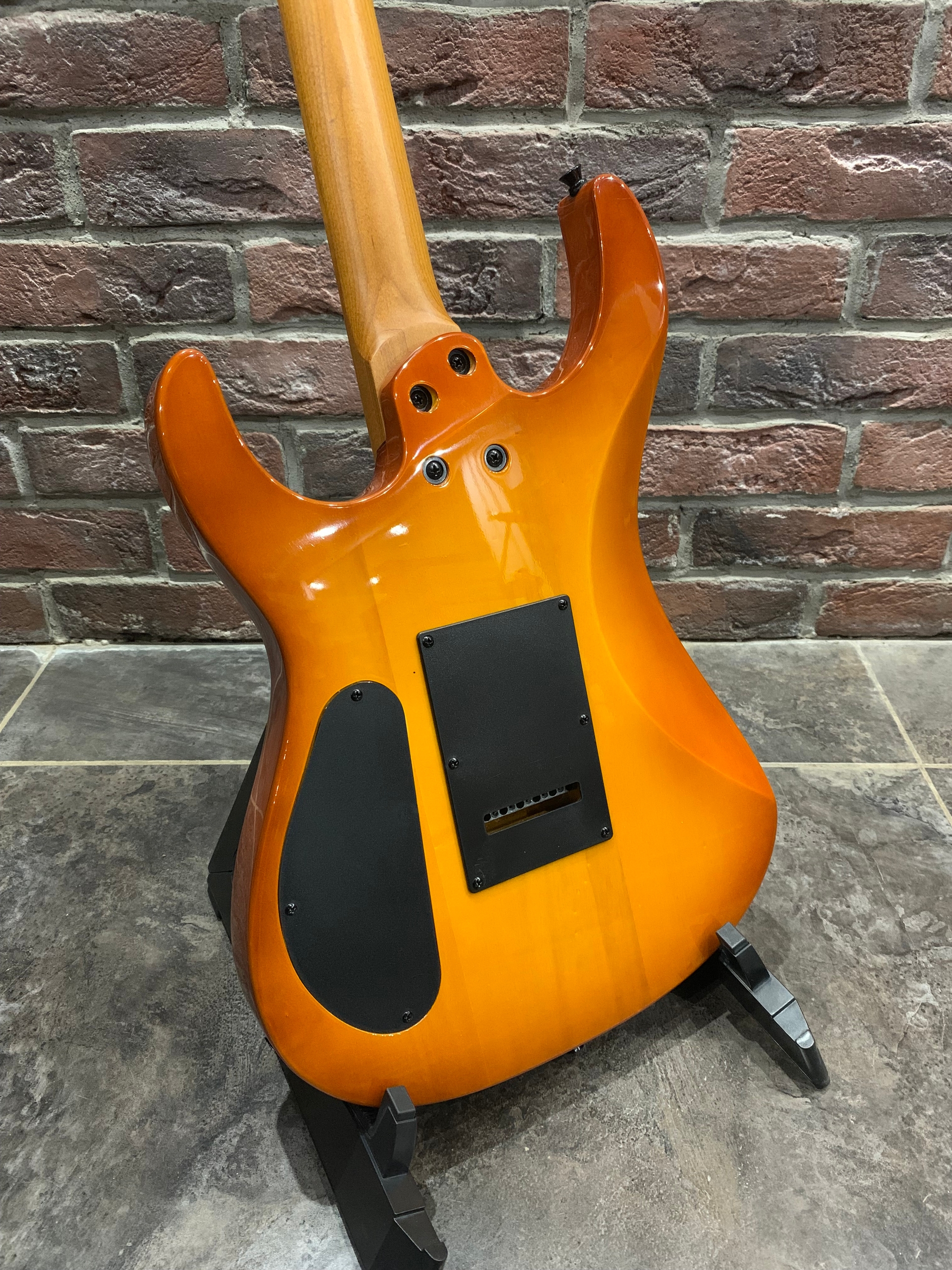 Электрогитара SuperStratocaster Luxars HH SB - изображение 3