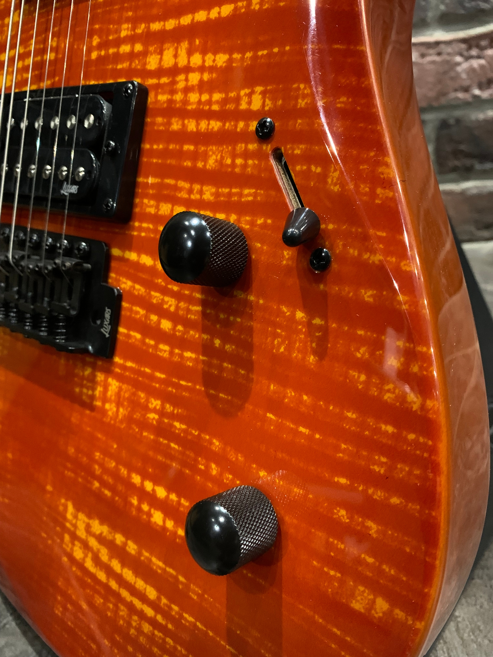Электрогитара SuperStratocaster Luxars HH SB - изображение 5
