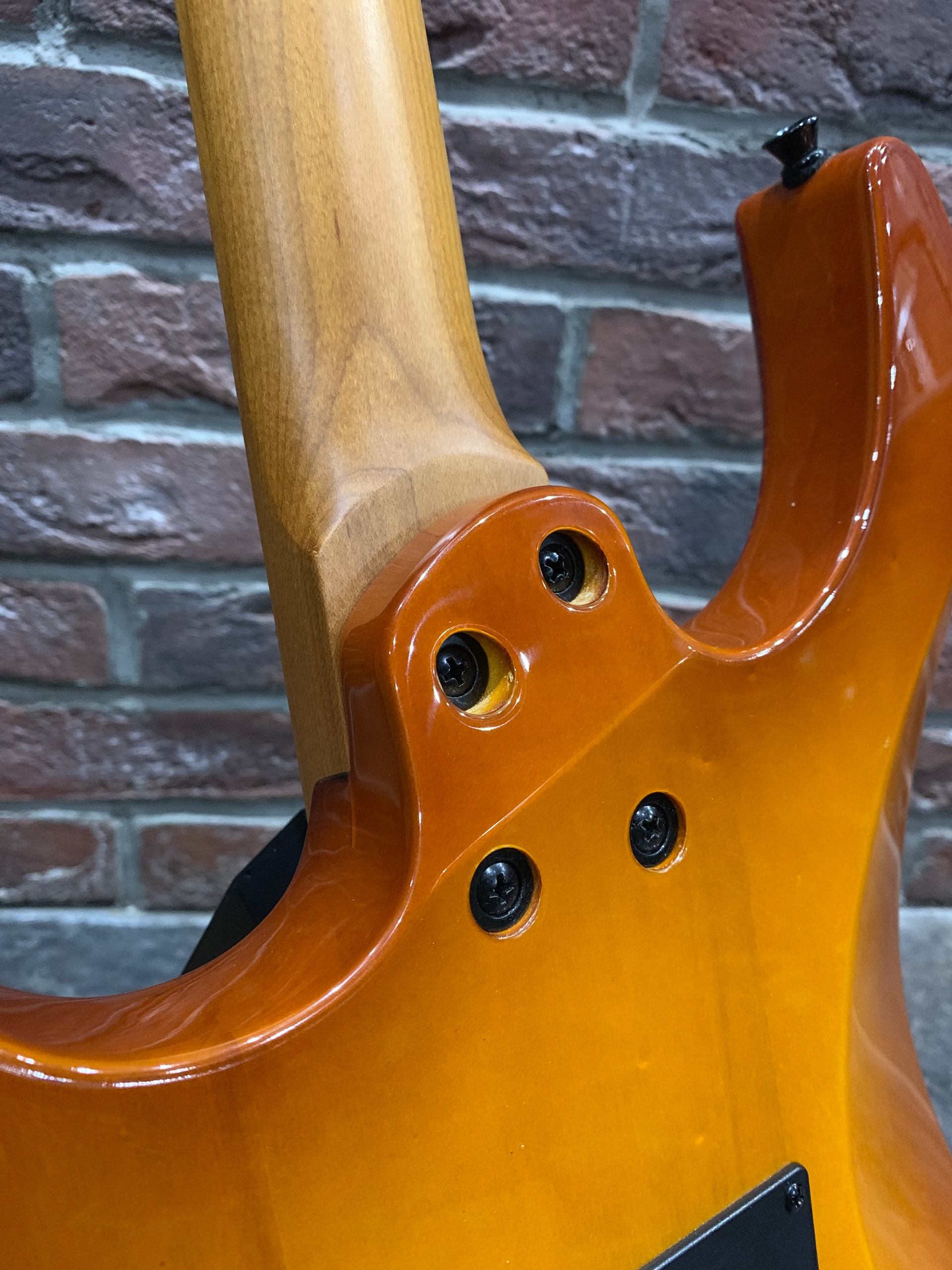 Электрогитара SuperStratocaster Luxars HH SB - изображение 7