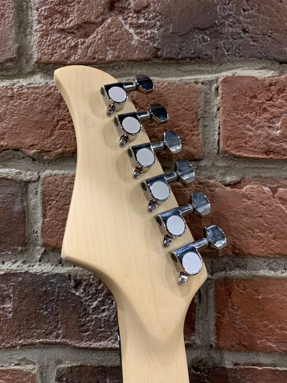 Электрогитара Stratocaster HSS + Комбик (полный комплект) - изображение 9
