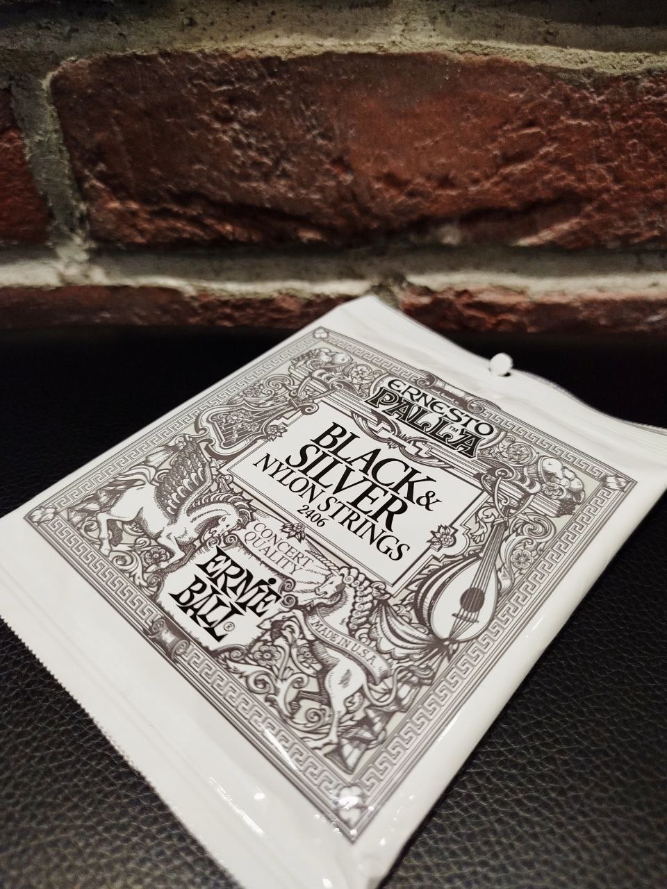 Струны для Классической Гитары Ernie Ball Ernesto Palla Black&Silver Nylon (USA) - изображение 7