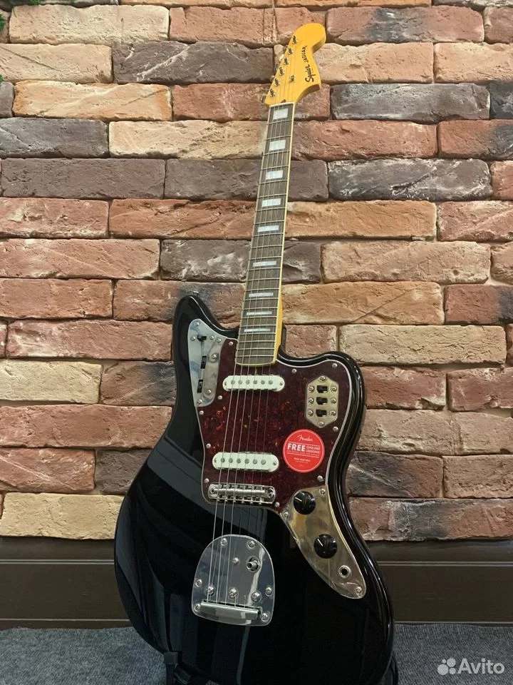 Электрогитара Squier Classic Vibe '70s Jaguar Black - изображение 9
