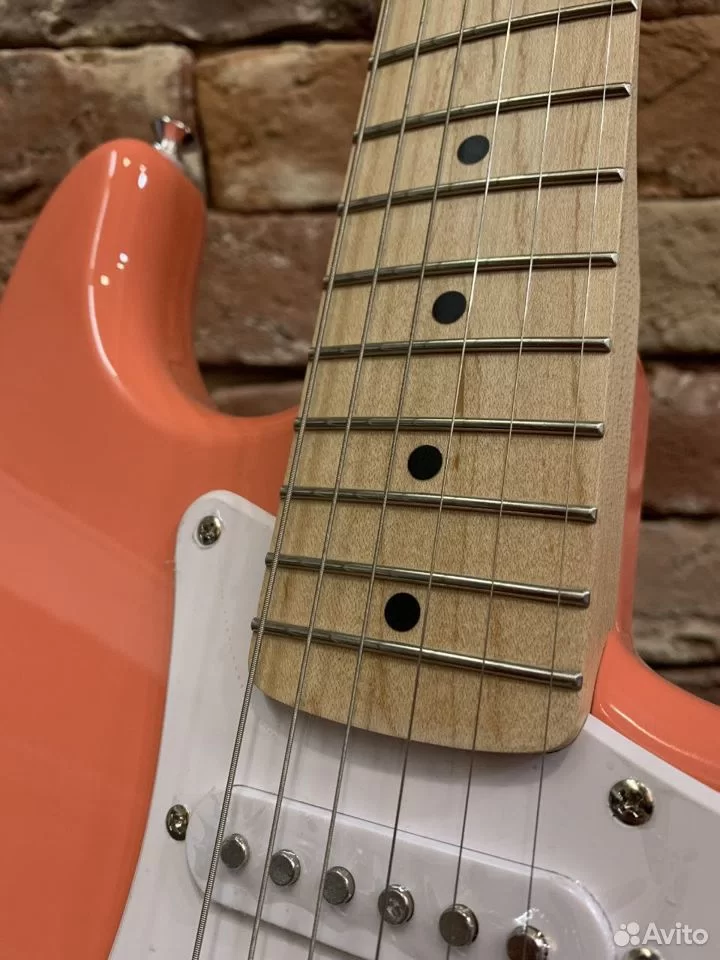 Электрогитара Squier Sonic Stratocaster HSS MN - изображение 3