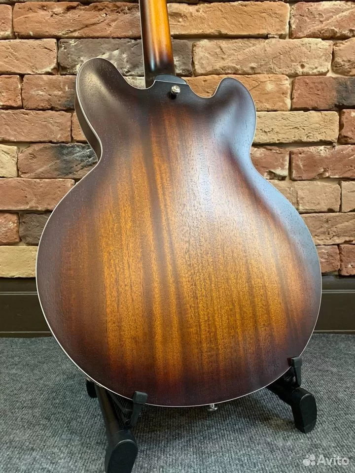 Электрогитара EART Guitars E-335 Tobacco - изображение 2