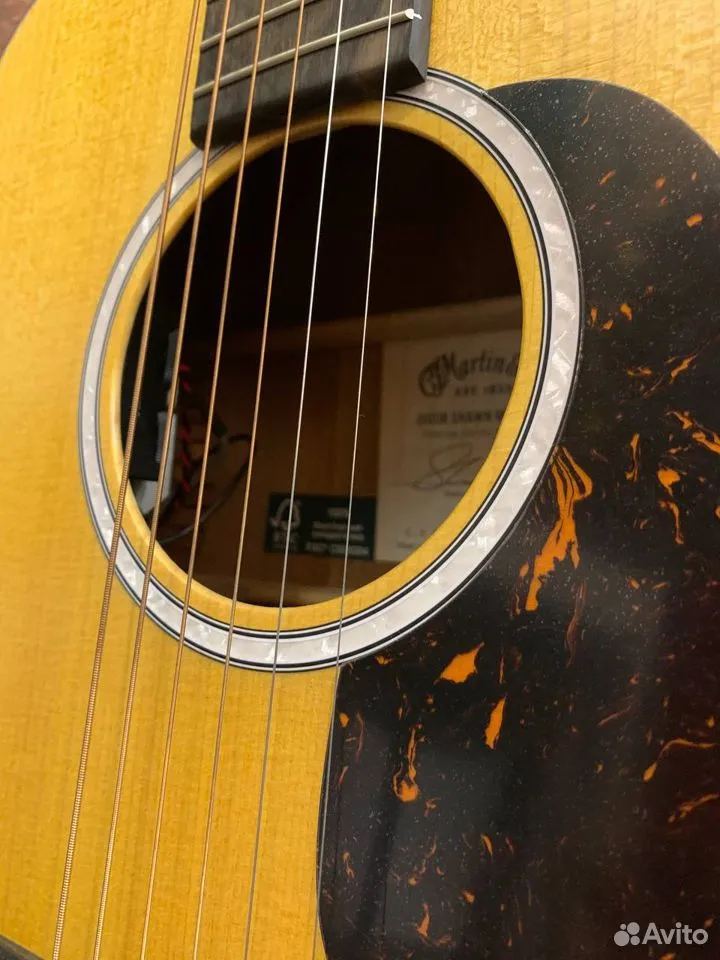 Акустическая Гитара Martin Guitars 000JR-10E Shawn - изображение 3