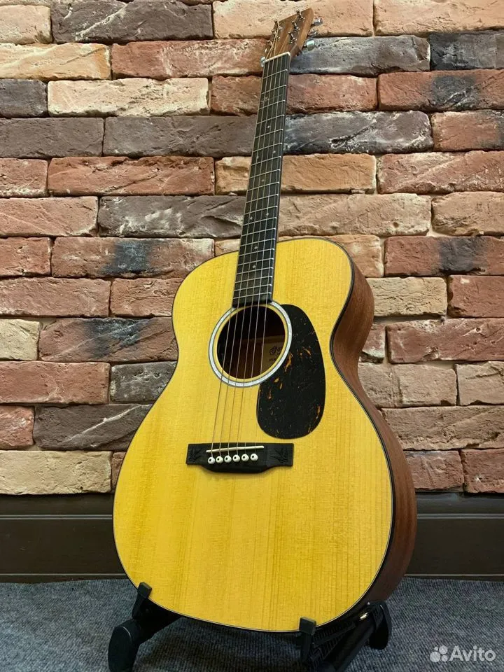 Акустическая Гитара Martin Guitars 000JR-10E Shawn - изображение 9