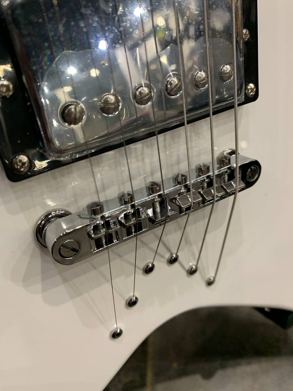 Леворукая Электрогитара King V HH-WH - изображение 4