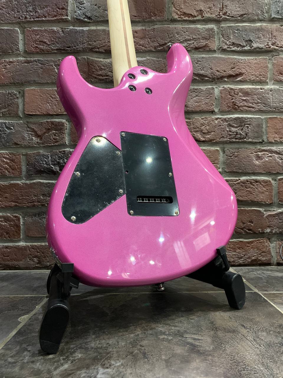 Электрогитара Cort G250 Pink + Мощный Комбик с Перегрузом (Индонезия) - изображение 4