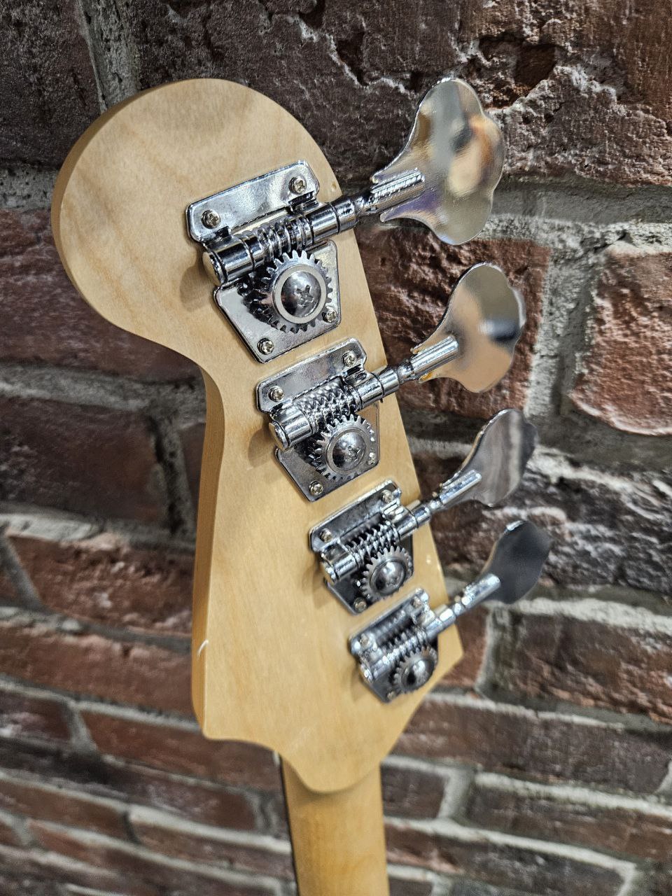 Бас Гитара Precision Bass - изображение 7