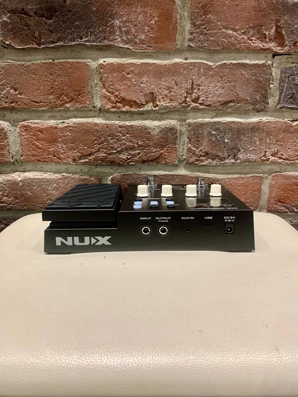 Цифровой Гитарный Процессор NUX MG-300 - изображение 4