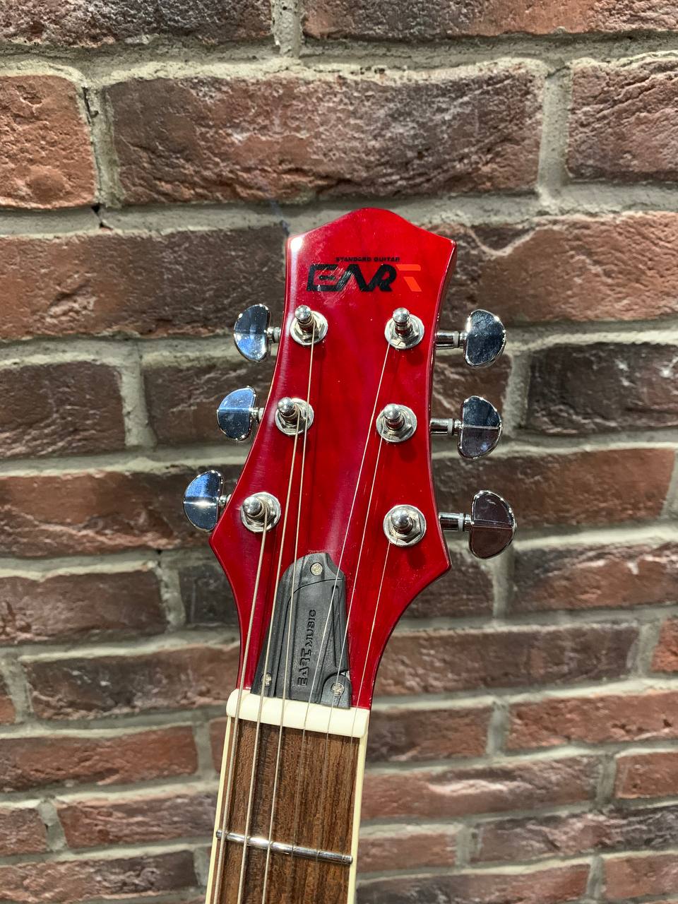 Электрогитара EART 335 Gloss Red - изображение 8