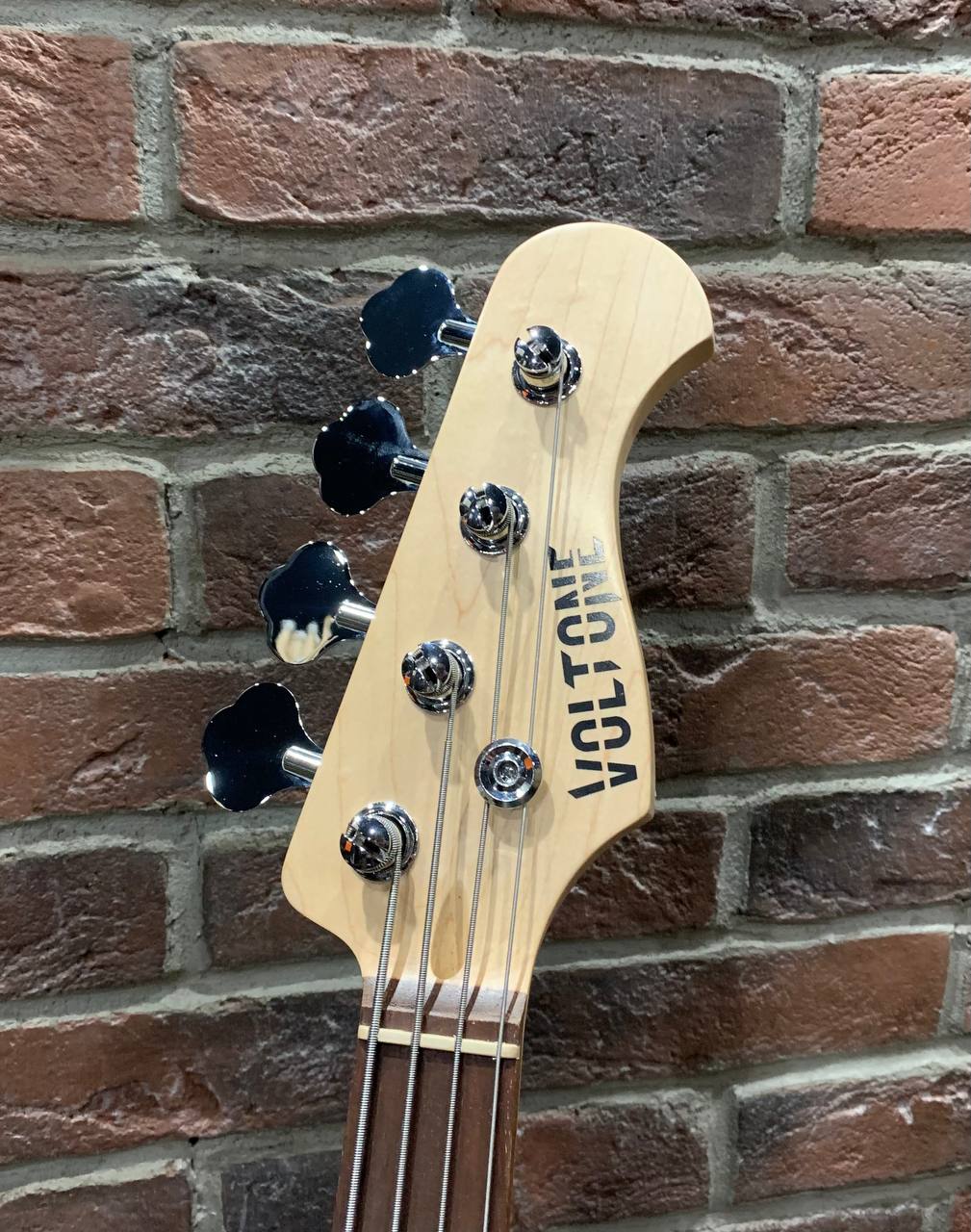 Бас Гитара Precision Bass BK-RD - изображение 7