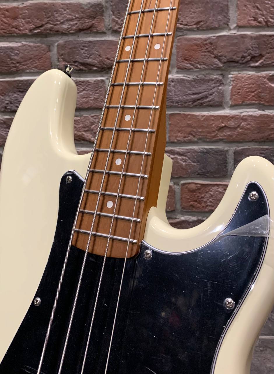 Бас Гитара Precision Bass White-OW - изображение 5