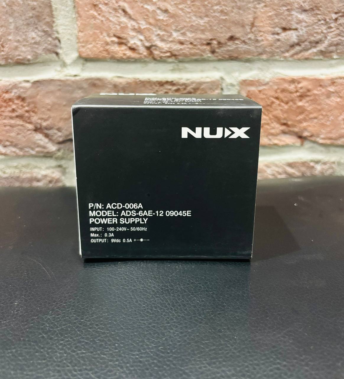 Блок Питания NUX 9v для Педалей Эффектов - изображение 2