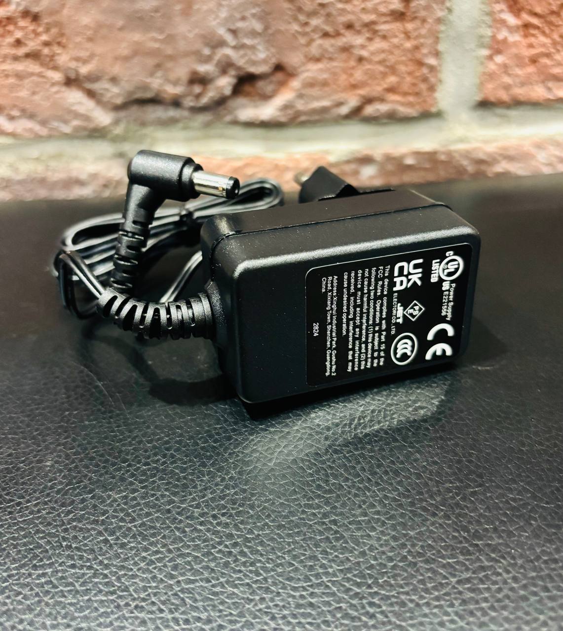 Блок Питания NUX 9v для Педалей Эффектов - изображение 4