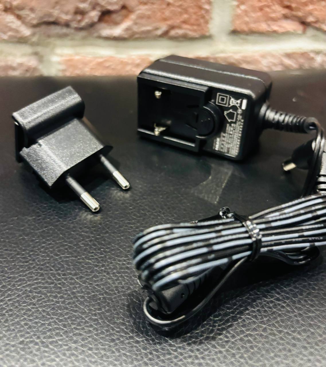 Блок Питания NUX 9v для Педалей Эффектов - изображение 7