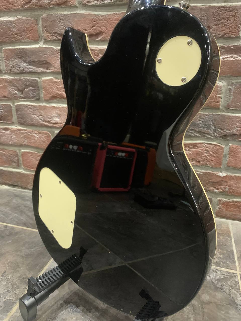 Электрогитара Cort CR 250 Les Paul (Classic Rock Edition) - изображение 2