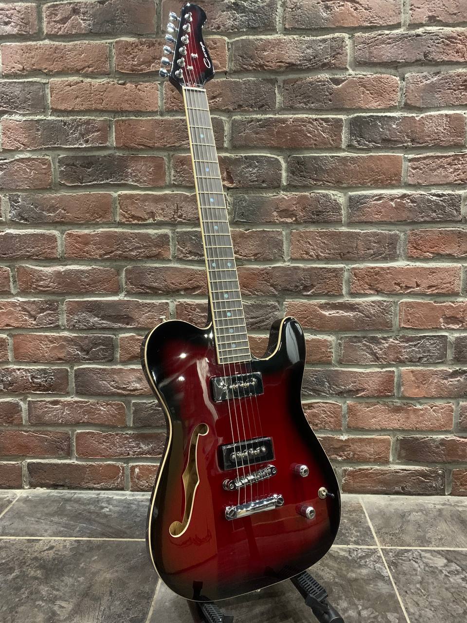 Электрогитара Telecaster Caraya - изображение 8