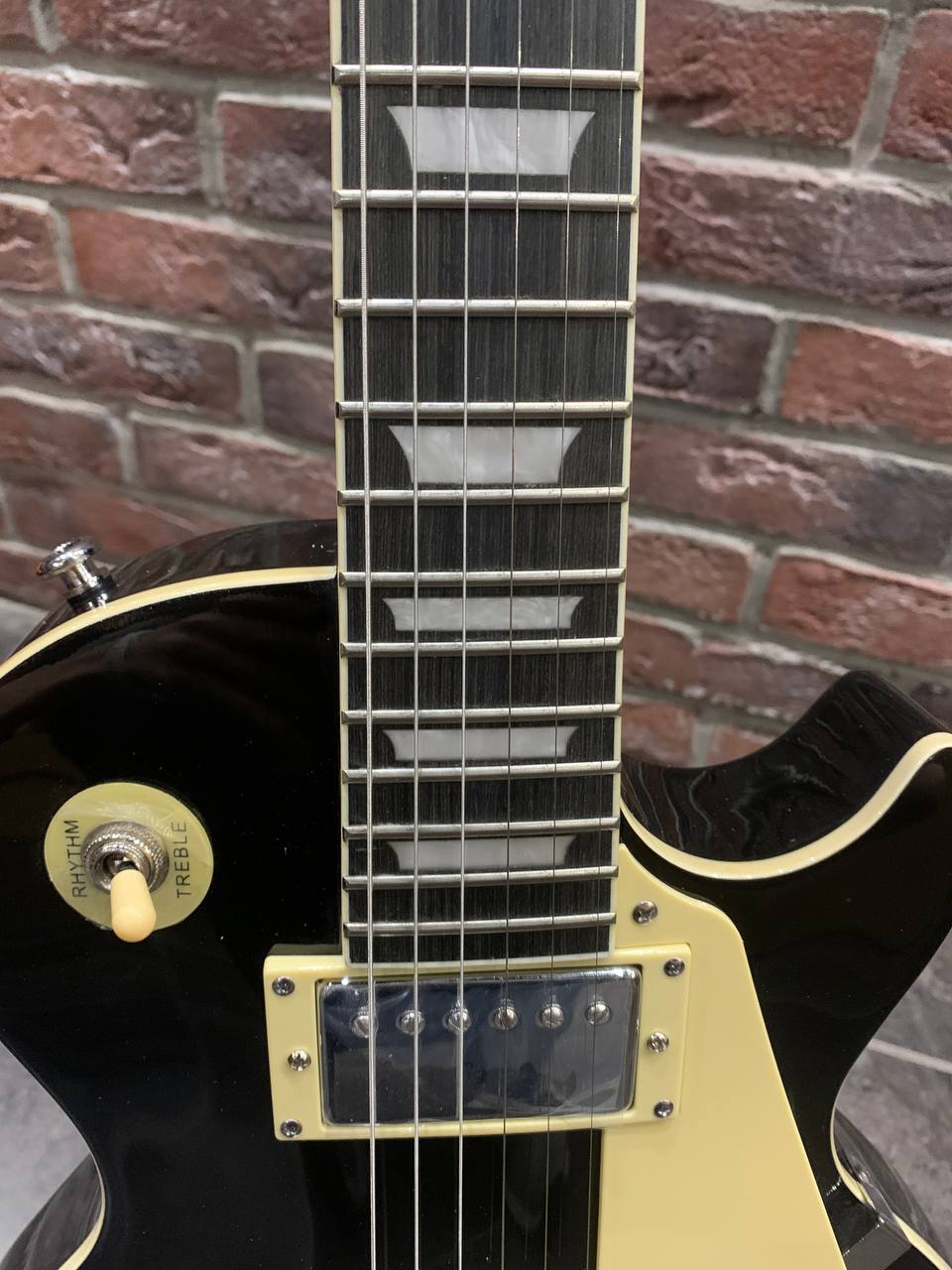 Электрогитара Les Paul Classic Black Deviser - изображение 3