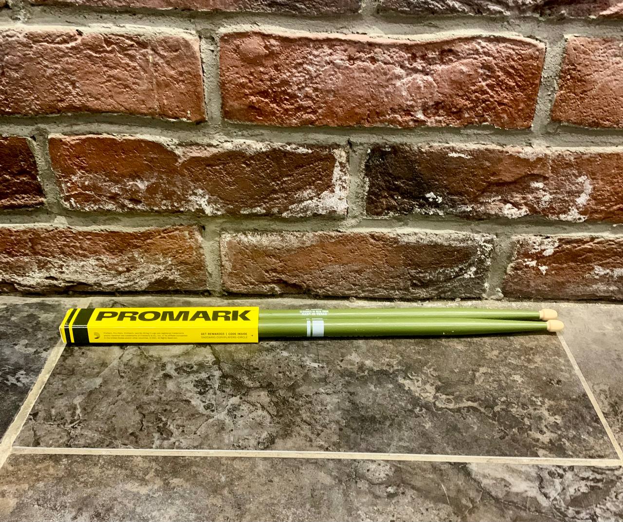 Барабанные Палочки из Ореха Гикори ProMark Millitary Fire 5A (USA) - изображение 5