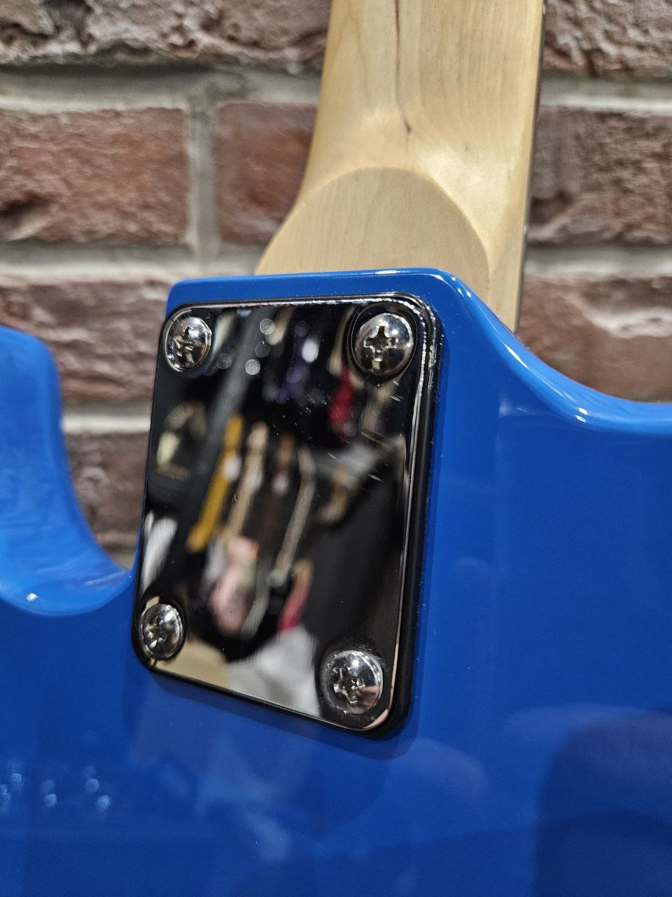 Электрогитара для Начинающих под Fender HH + Комбик 15 ват (комплект) - изображение 6