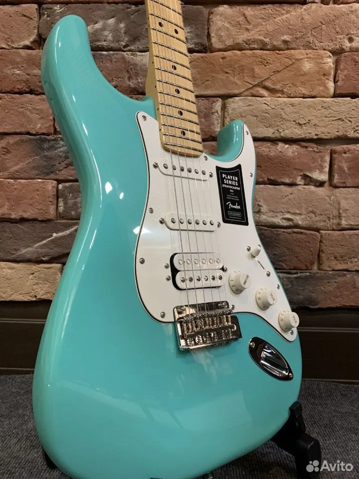 Электрогитара Fender Player Stratocaster HSS Sea - изображение 3